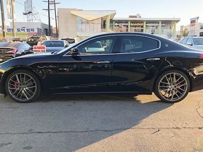 2017 Maserati Ghibli SQ4 Blue 1,695 Miles